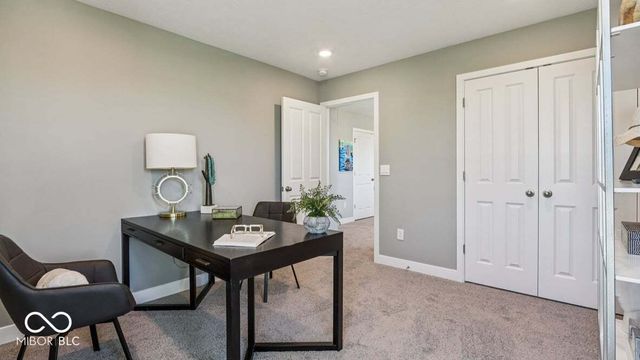 131 Ames Drive, Whiteland, IN 46184