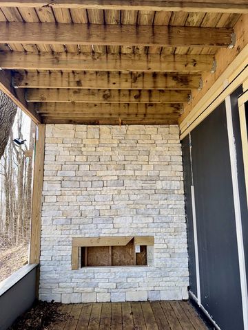 3174 Gap Rd, Altamont, TN 37301