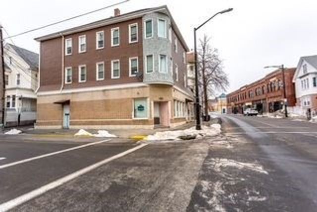 1401 Acushnet Ave, New Bedford, MA 02745