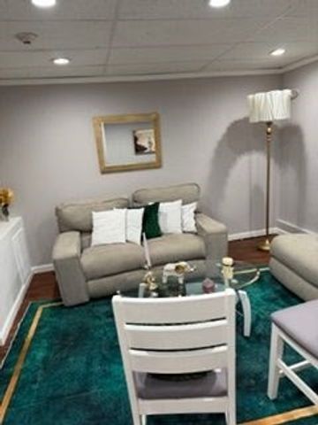 1401 Acushnet Ave, New Bedford, MA 02745