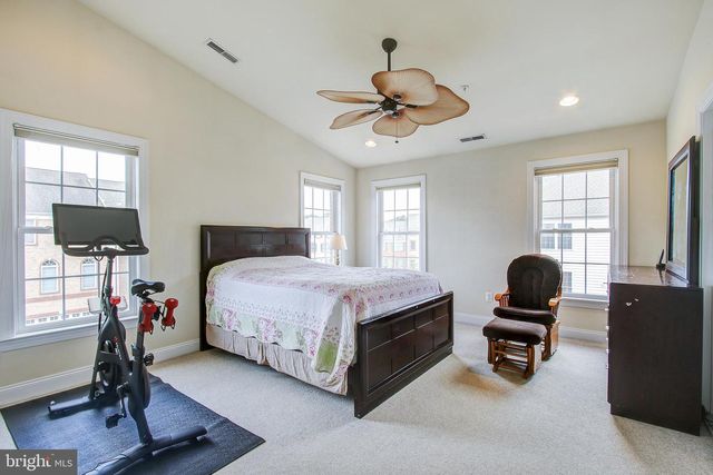 22100 FAIR GARDEN LN, Clarksburg, MD 20871