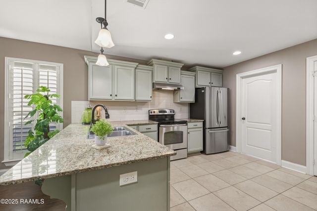 111 Acacia Lane, Abbeville, LA 70510