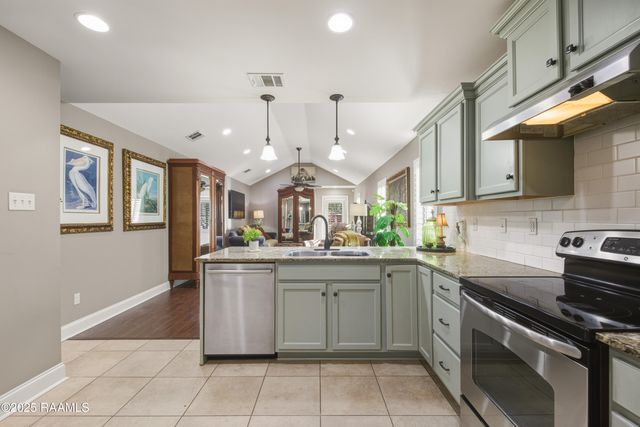 111 Acacia Lane, Abbeville, LA 70510