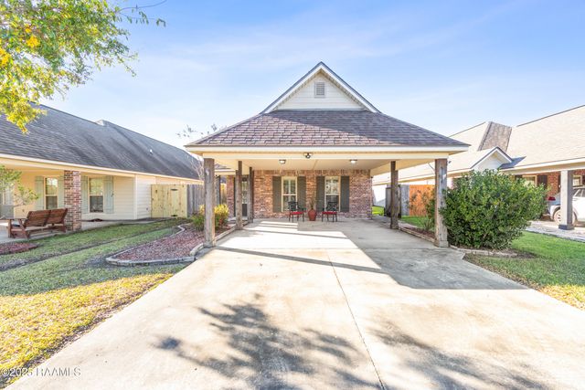 111 Acacia Lane, Abbeville, LA 70510