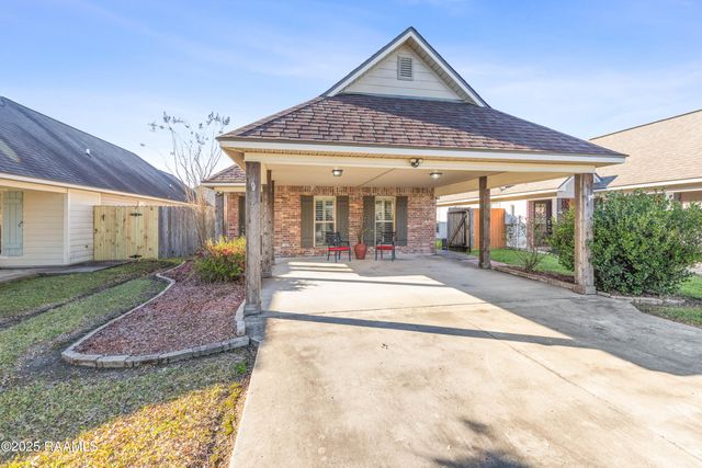 111 Acacia Lane, Abbeville, LA 70510