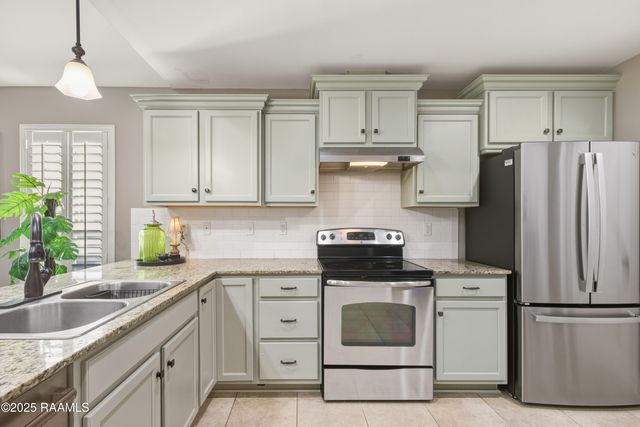 111 Acacia Lane, Abbeville, LA 70510