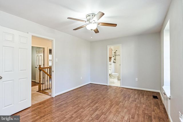 9929 HEMLOCK WOODS LN, Burke, VA 22015