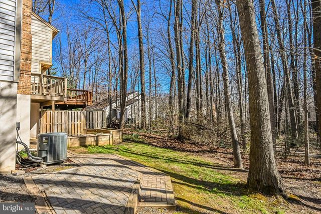 9929 HEMLOCK WOODS LN, Burke, VA 22015