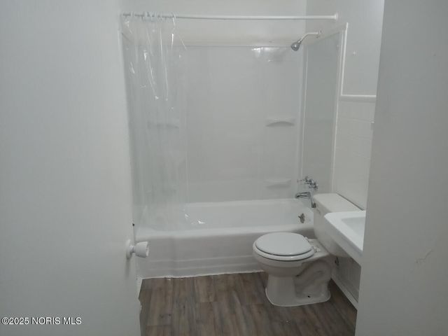 5509 Clover Lane, Toledo, OH 43623