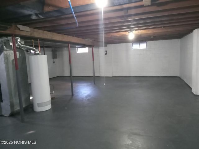 5509 Clover Lane, Toledo, OH 43623