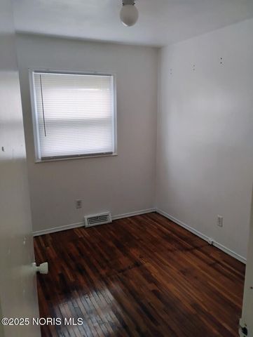 5509 Clover Lane, Toledo, OH 43623