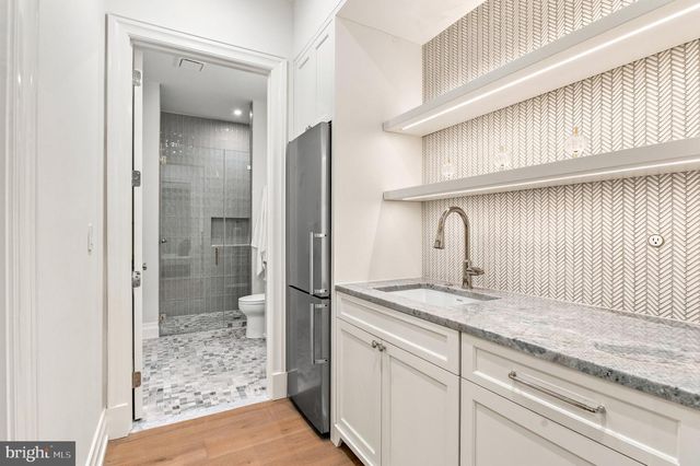 5427 POTOMAC AVE NW, Washington, DC 20016