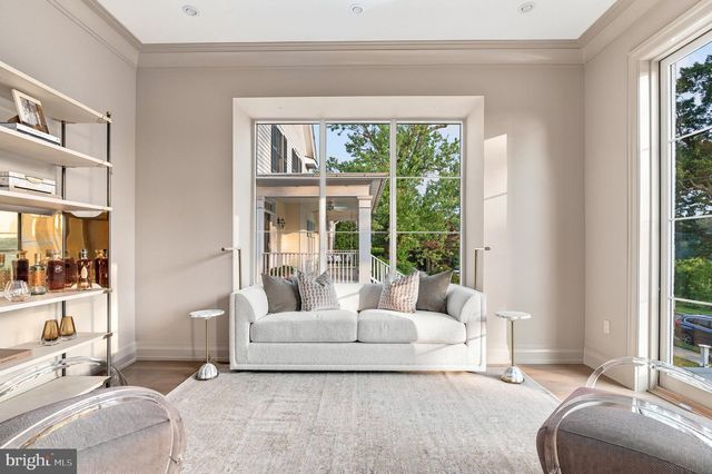 5427 POTOMAC AVE NW, Washington, DC 20016
