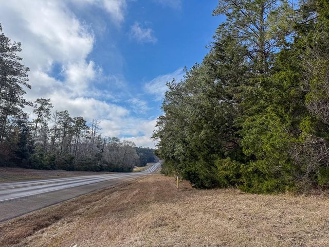 19423 Highway 190 E, Livingston, TX 77351