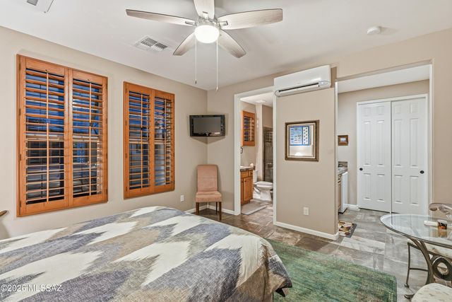2304 E Madera Plateau Drive, Green Valley, AZ 85614