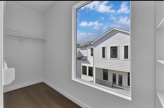 207 Edgewood Street B, Houston, TX 77011