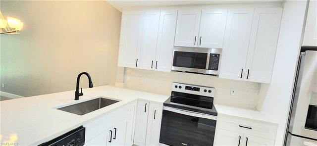 7745 Woodbrook CIR # 3703, Naples, FL 34104