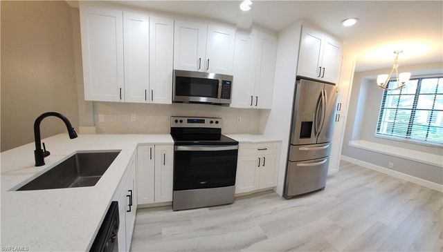 7745 Woodbrook CIR # 3703, Naples, FL 34104