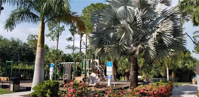 7745 Woodbrook CIR # 3703, Naples, FL 34104