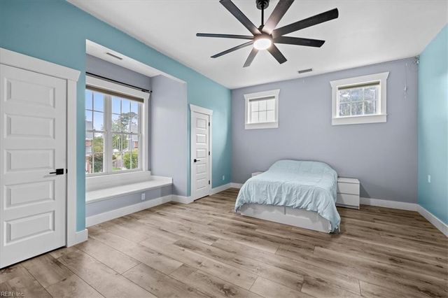 1817 Chloe LN, Virginia Beach, VA 23456