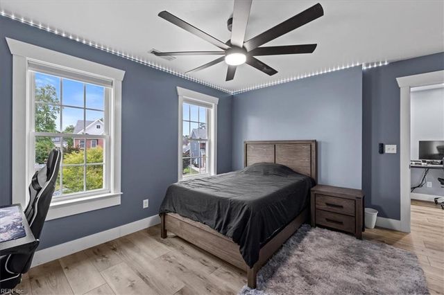1817 Chloe LN, Virginia Beach, VA 23456