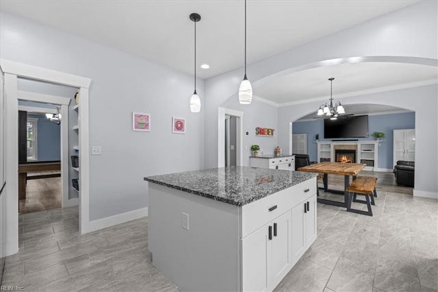1817 Chloe LN, Virginia Beach, VA 23456