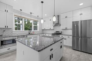 1817 Chloe LN, Virginia Beach, VA 23456