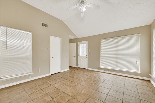 12322 Meadow Ridge Drive, Stafford, TX 77477