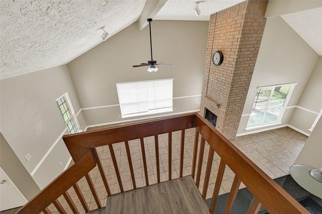 12322 Meadow Ridge Drive, Stafford, TX 77477