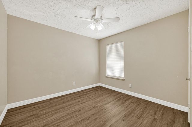 12322 Meadow Ridge Drive, Stafford, TX 77477