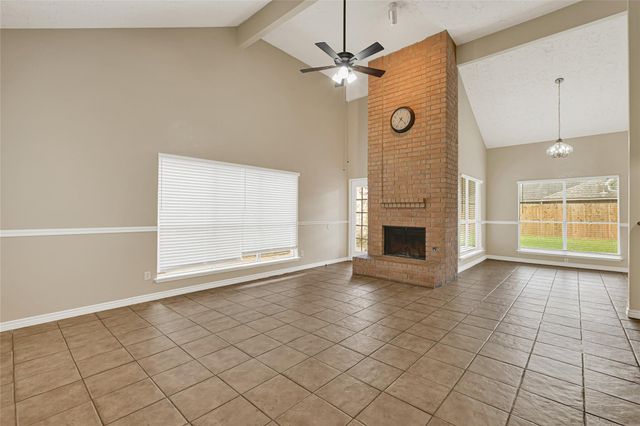 12322 Meadow Ridge Drive, Stafford, TX 77477