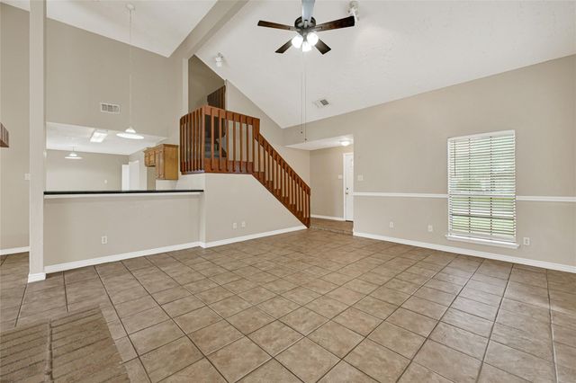 12322 Meadow Ridge Drive, Stafford, TX 77477