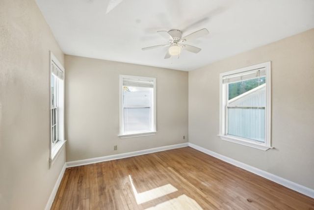 4333 Dinn St, Corpus Christi, TX 78415