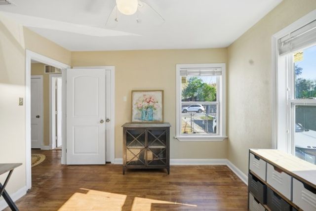 4333 Dinn St, Corpus Christi, TX 78415