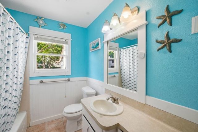 4333 Dinn St, Corpus Christi, TX 78415