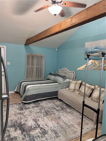 4333 Dinn St, Corpus Christi, TX 78415