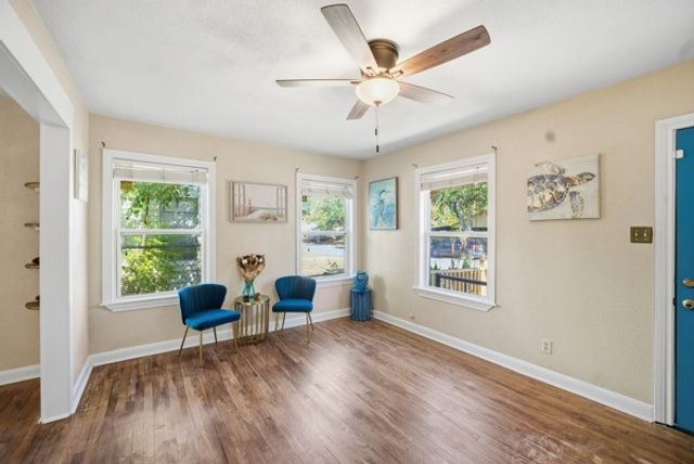 4333 Dinn St, Corpus Christi, TX 78415