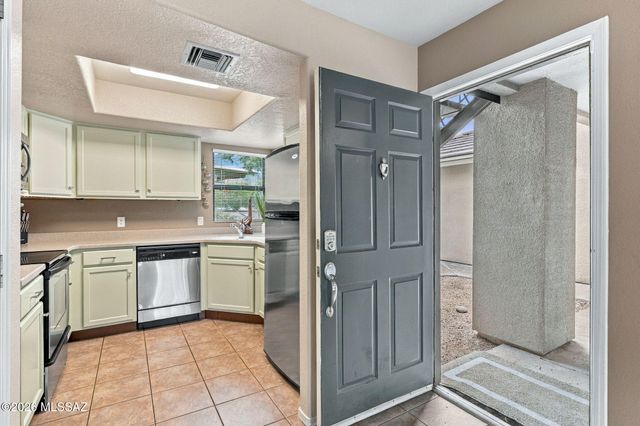 5855 N Kolb Rd Unit 11104, Tucson, AZ 85750
