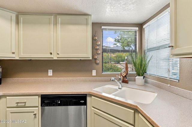 5855 N Kolb Rd Unit 11104, Tucson, AZ 85750