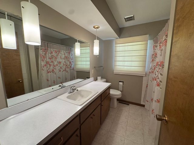 805 Keith Drive, Morrison, IL 61270