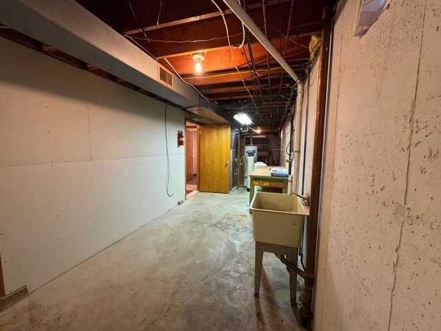 805 Keith Drive, Morrison, IL 61270