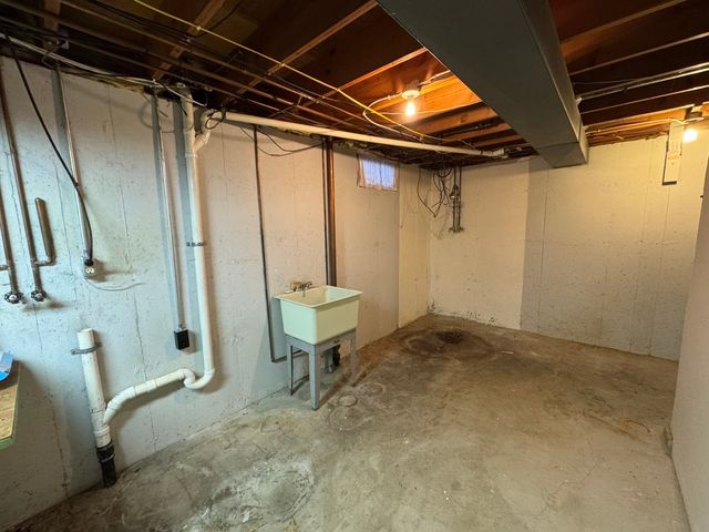 805 Keith Drive, Morrison, IL 61270