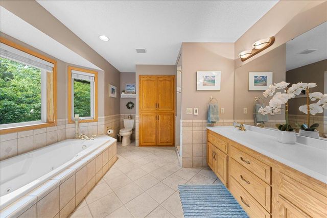 3667 Woodland Trail, Eagan, MN 55123