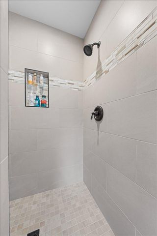 3667 Woodland Trail, Eagan, MN 55123