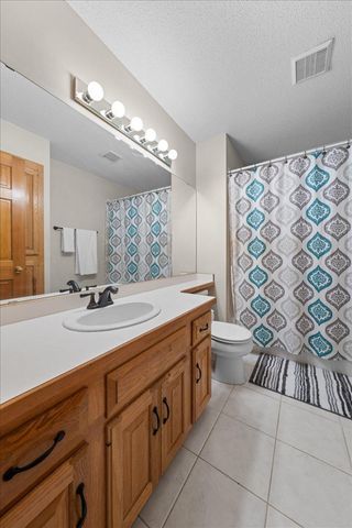 3667 Woodland Trail, Eagan, MN 55123