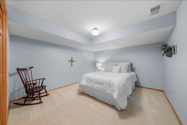 3667 Woodland Trail, Eagan, MN 55123