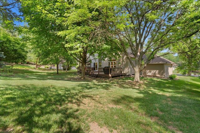3667 Woodland Trail, Eagan, MN 55123