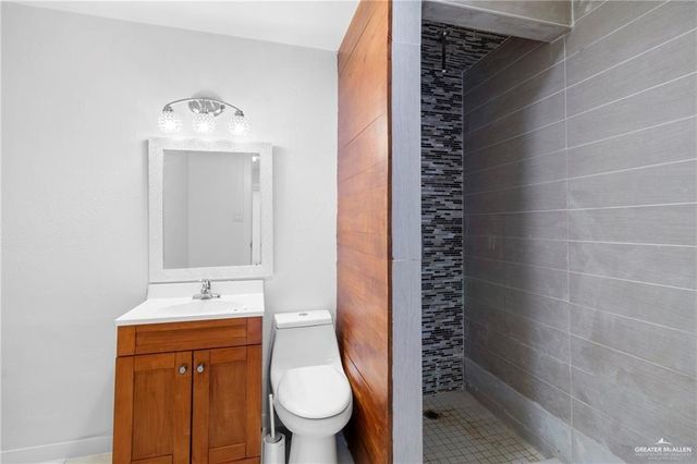 900 E Dallas Avenue UT25, Mcallen, TX 78501