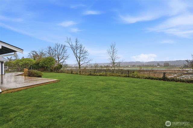 5602 66th Place SE, Snohomish, WA 98290