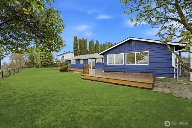 5602 66th Place SE, Snohomish, WA 98290